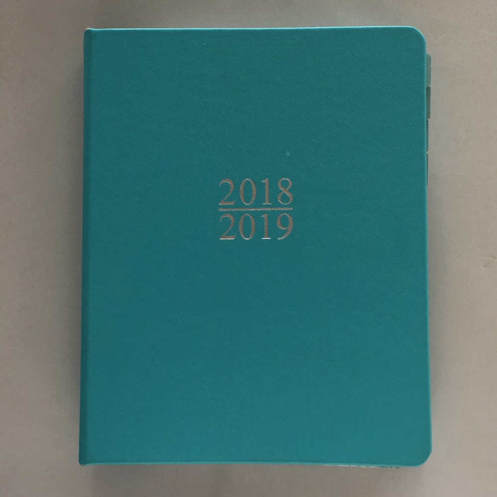Gallery Leather 18 Mo academic planner, weekly